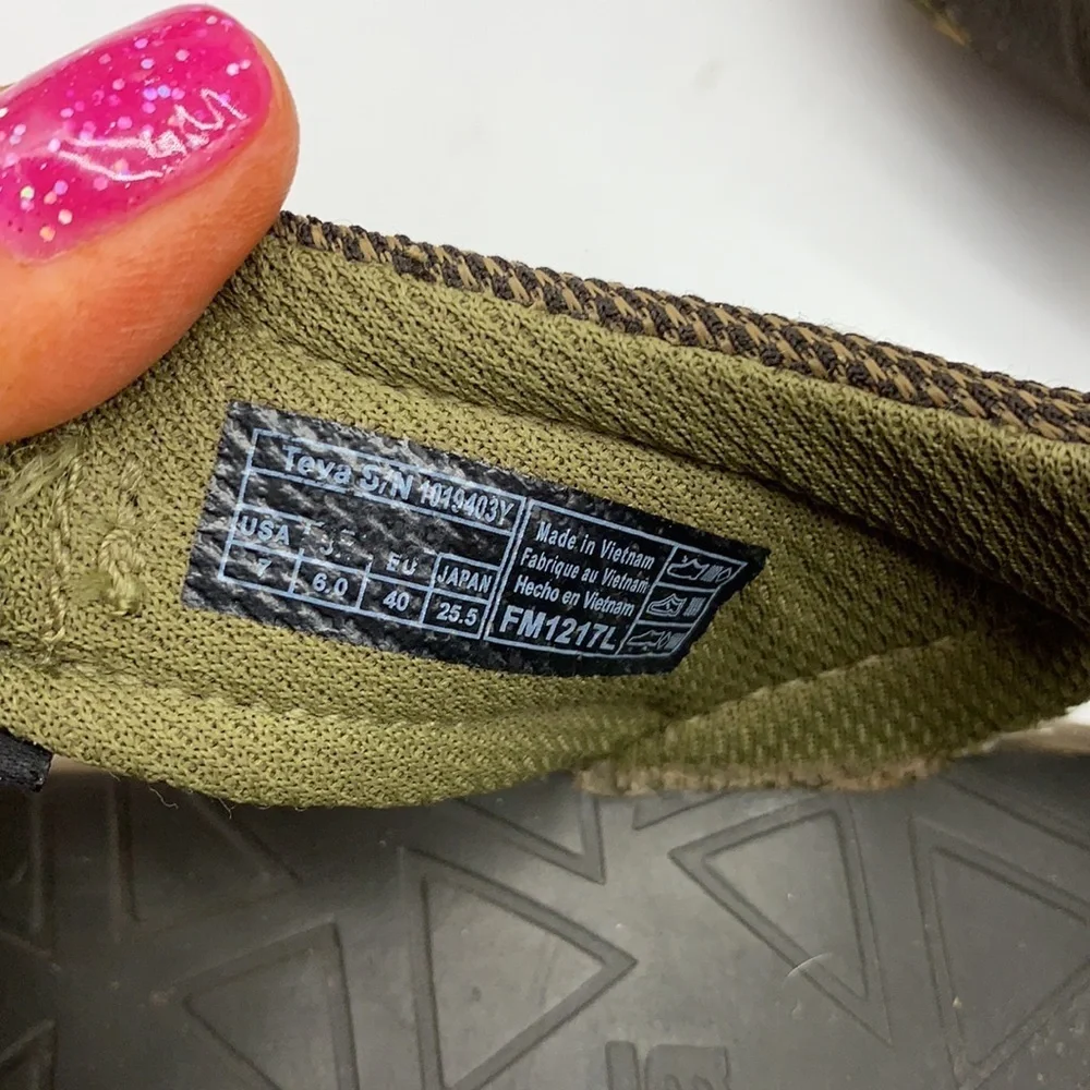 Teva breathable mesh